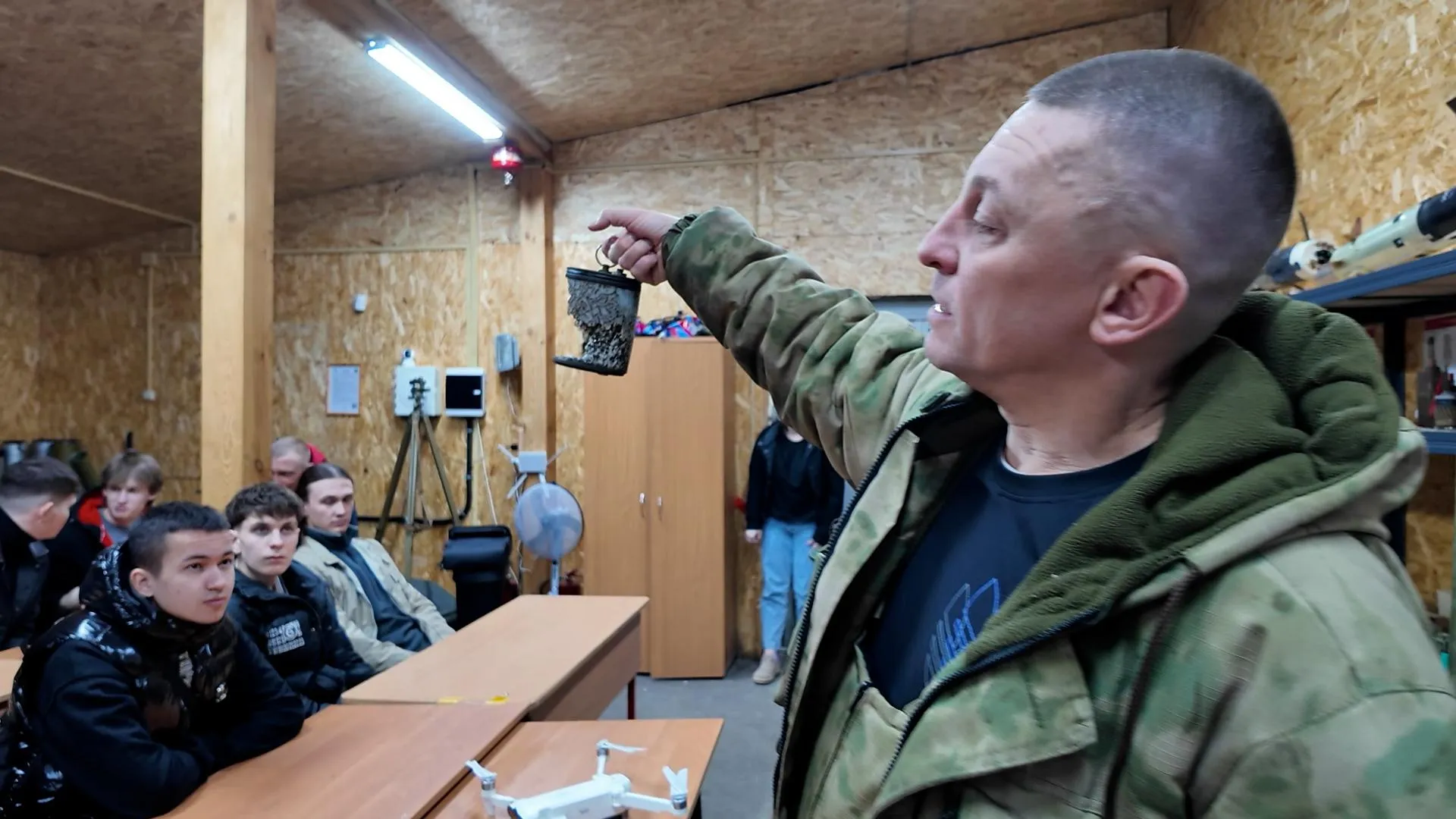 Студенты Клина посетили военную базу в рамках проекта «Наставник Z»