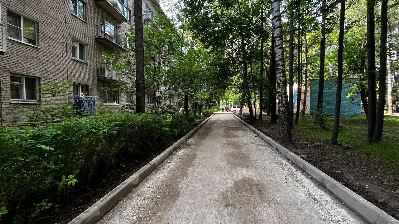 В Королеве стартовали работы по благоустройству дворов