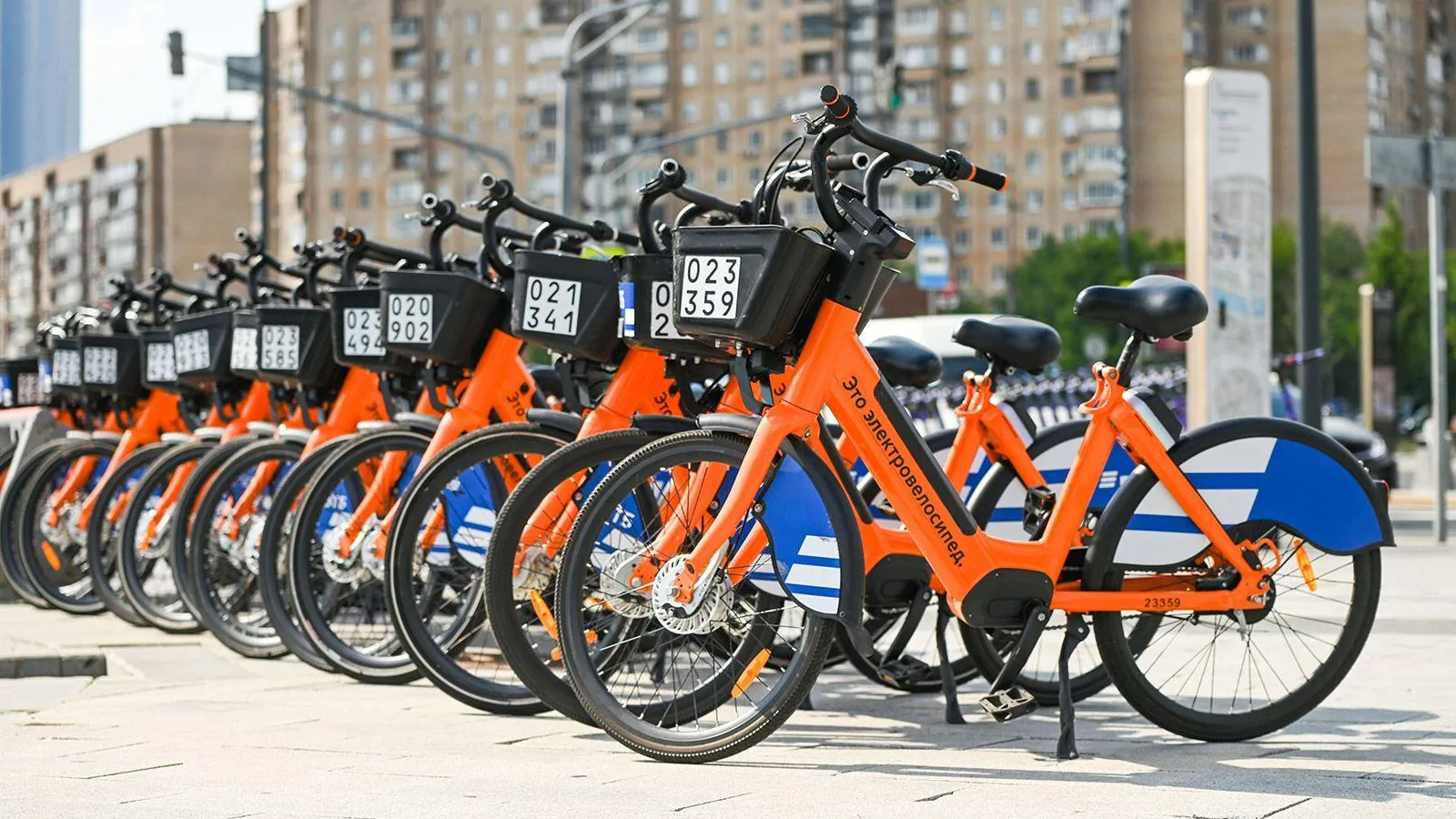 В Москве завершается сезон велопроката и аренды электросамокатов