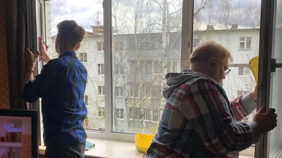 Старшеклассники Истры проводят благотворительные акции