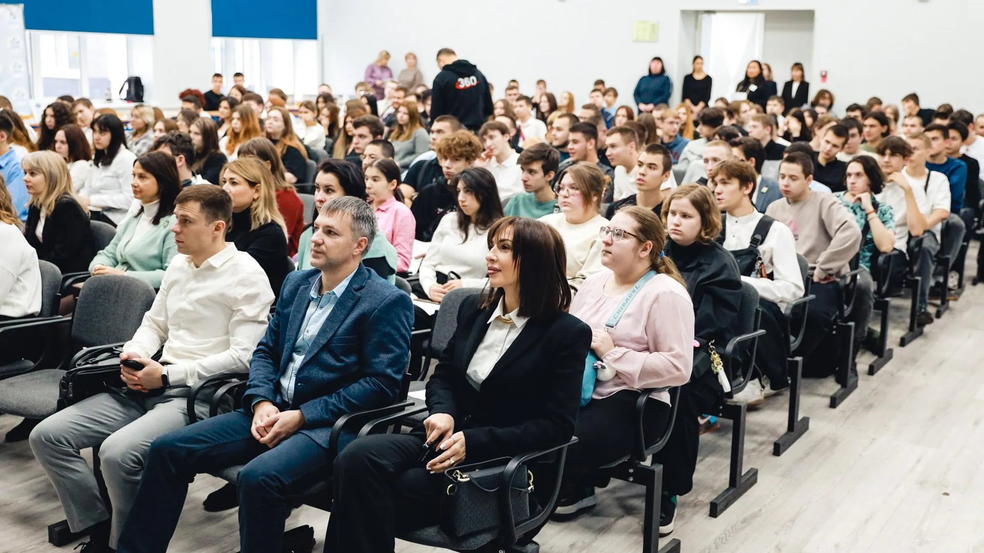 Свыше 400 учащихся Химок приняли участие в ярмарке вакансий