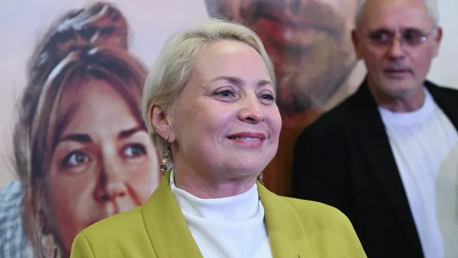 Звезда «Интернов» Пермякова показала фото без макияжа после похудения на 25 кг