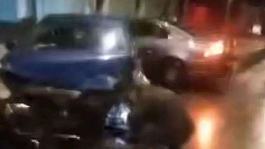 Опубликовано видео страшного ДТП с такси в Крещенскую ночь в Подмосковье