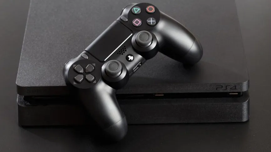 «Пиратские» игры на PlayStation могут перестать работать в России