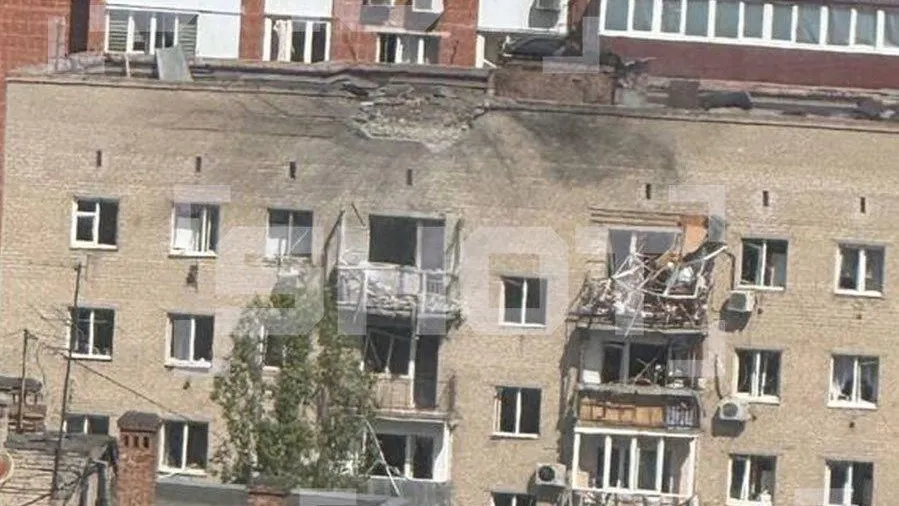 3 человека пострадали при атаке украинского БПЛА по дому в Ростове-на-Дону