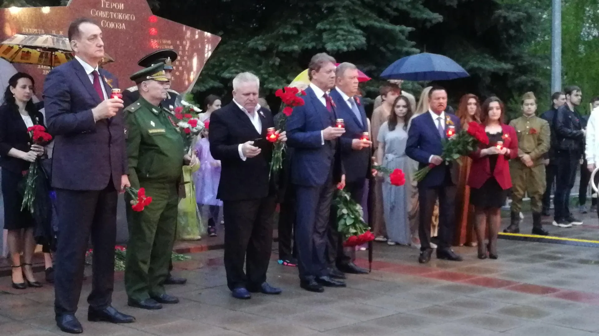 Порядка 2 тыс человек приняли участие в «Вахте памяти» в Королеве