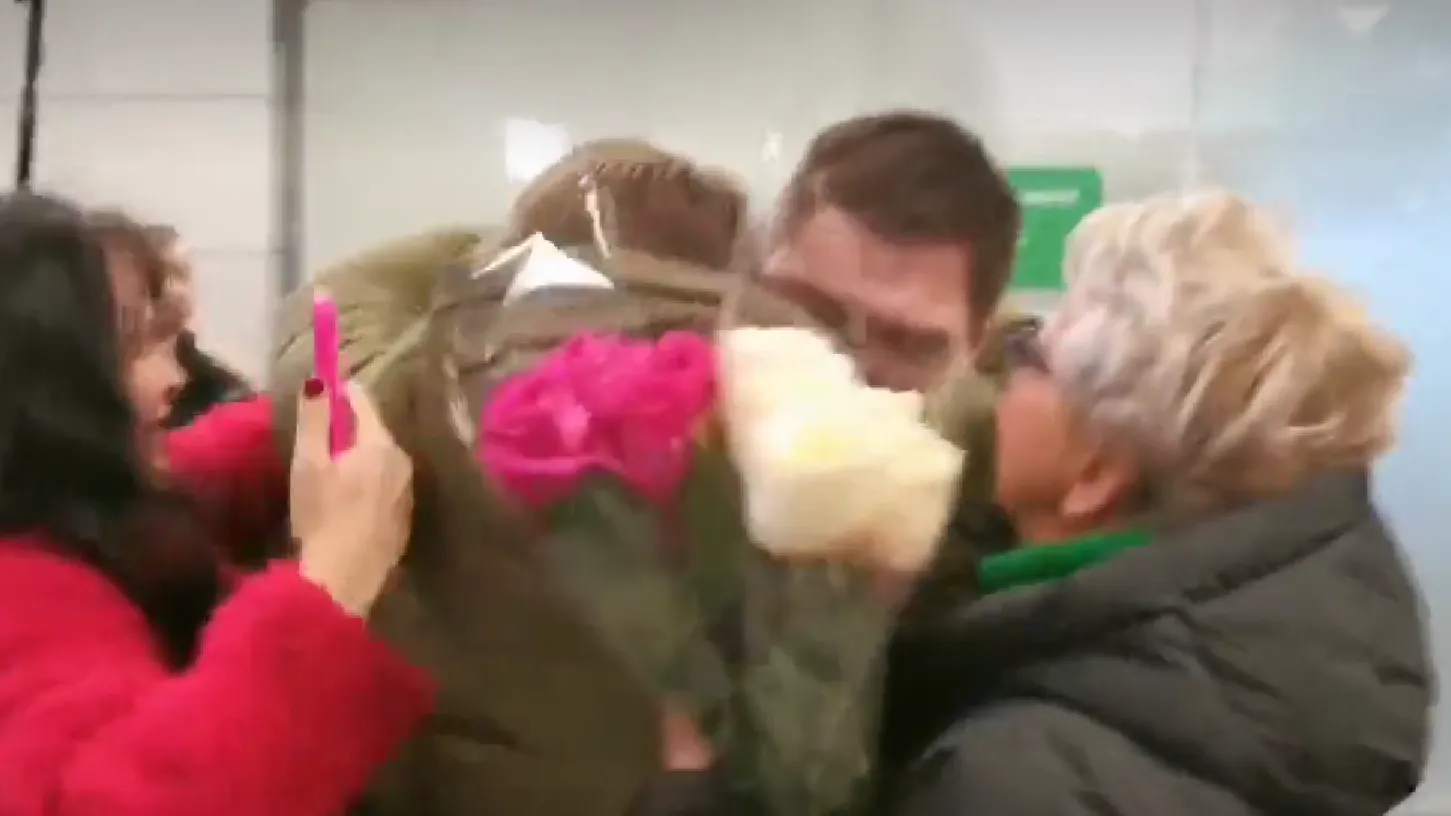 В Москву прилетел самолет с россиянами, выжившими в авиакатастрофе в Афганистане