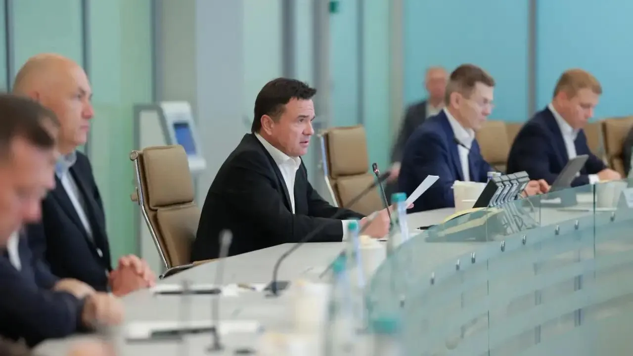 Губернатор Подмосковья Воробьев представил врип главы Щелкова