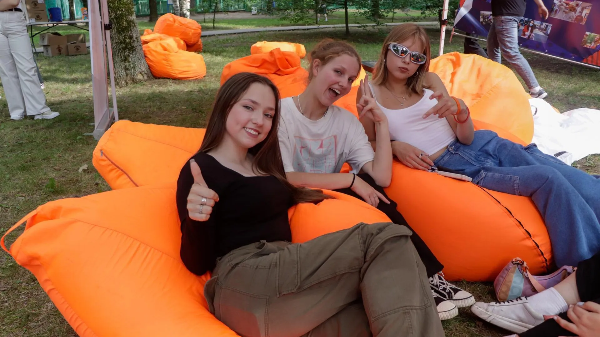 В парках Подмосковья состоится праздничная программа ко Дню молодежи