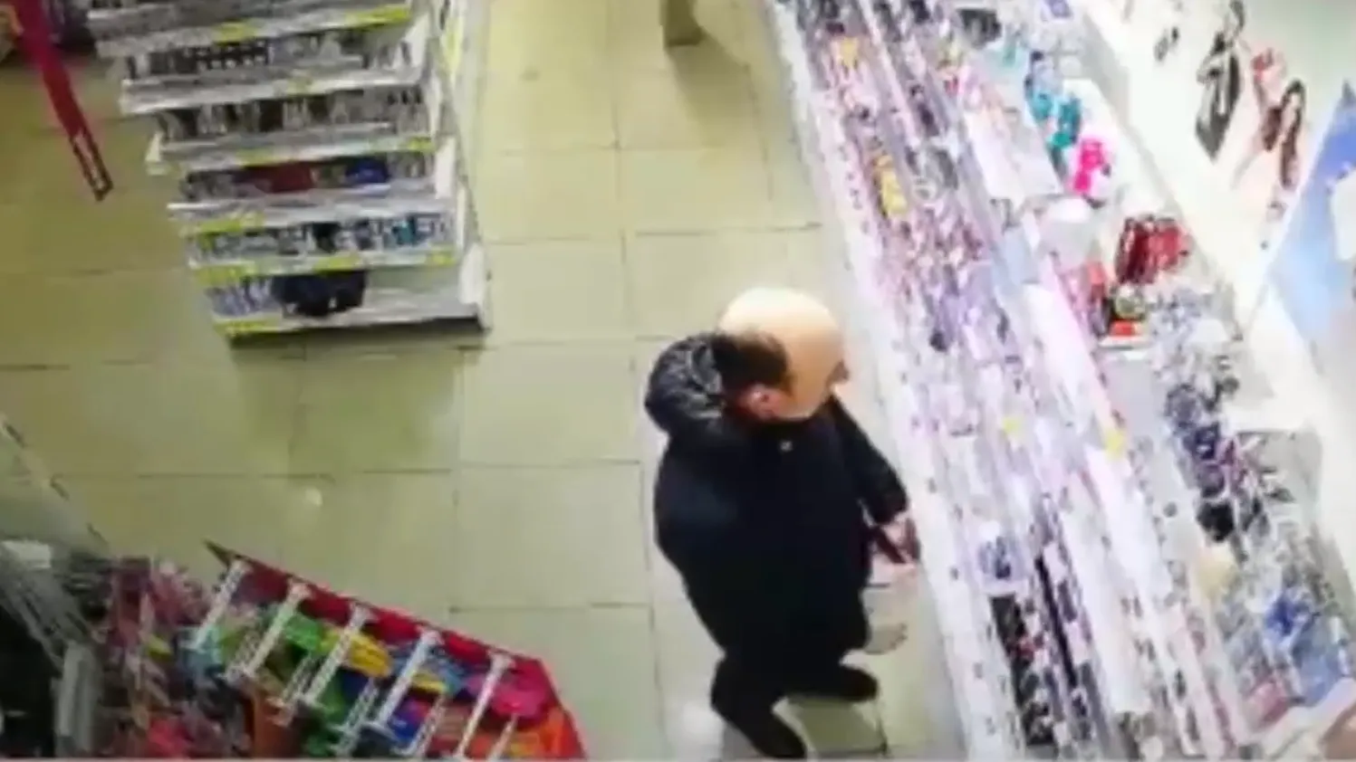 Жителя Клина заподозрили в совершении 11 краж и грабежей