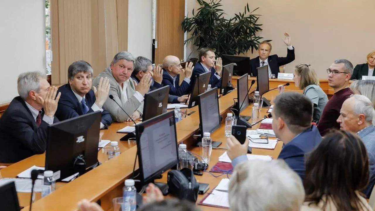 Главой городского округа Дубна избран Максим Тихомиров