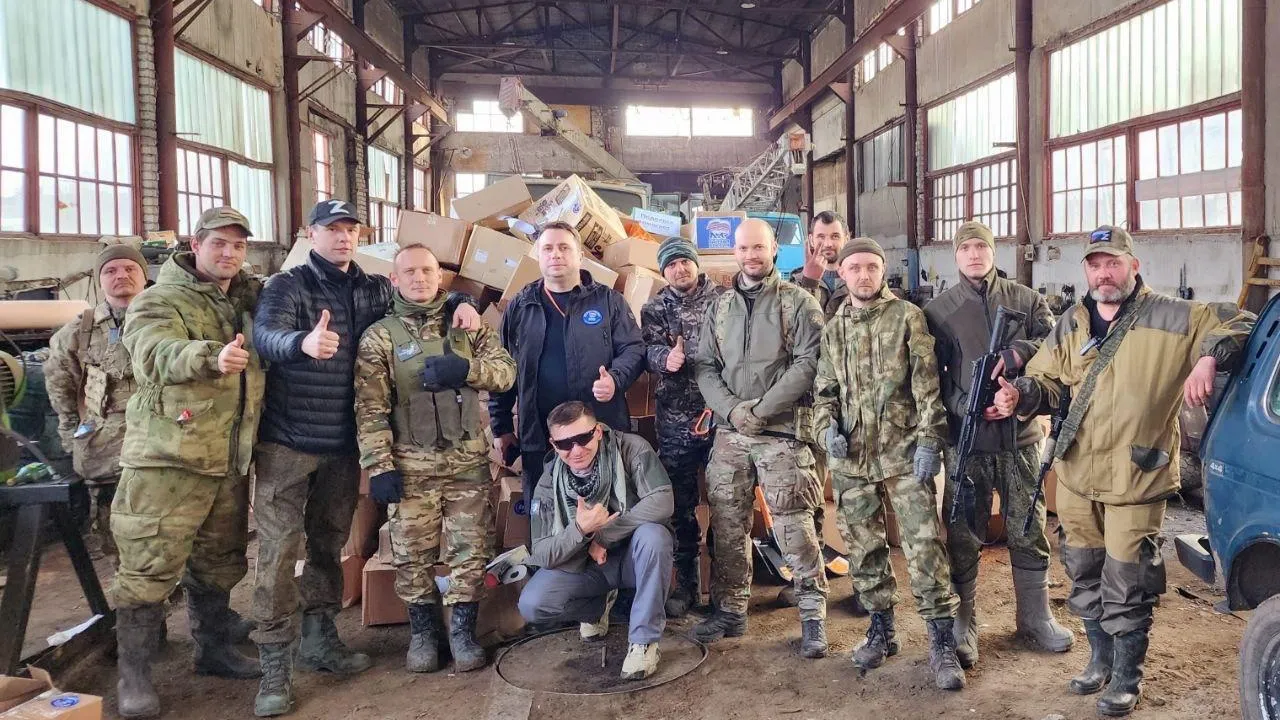 Глава Подольска передал бойцам на Донбассе 50 тонн помощи
