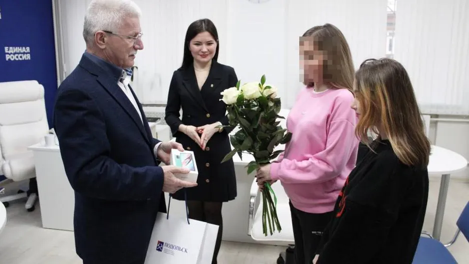 Депутаты «ЕР» провели 250 мероприятий в округах Подмосковья за неделю