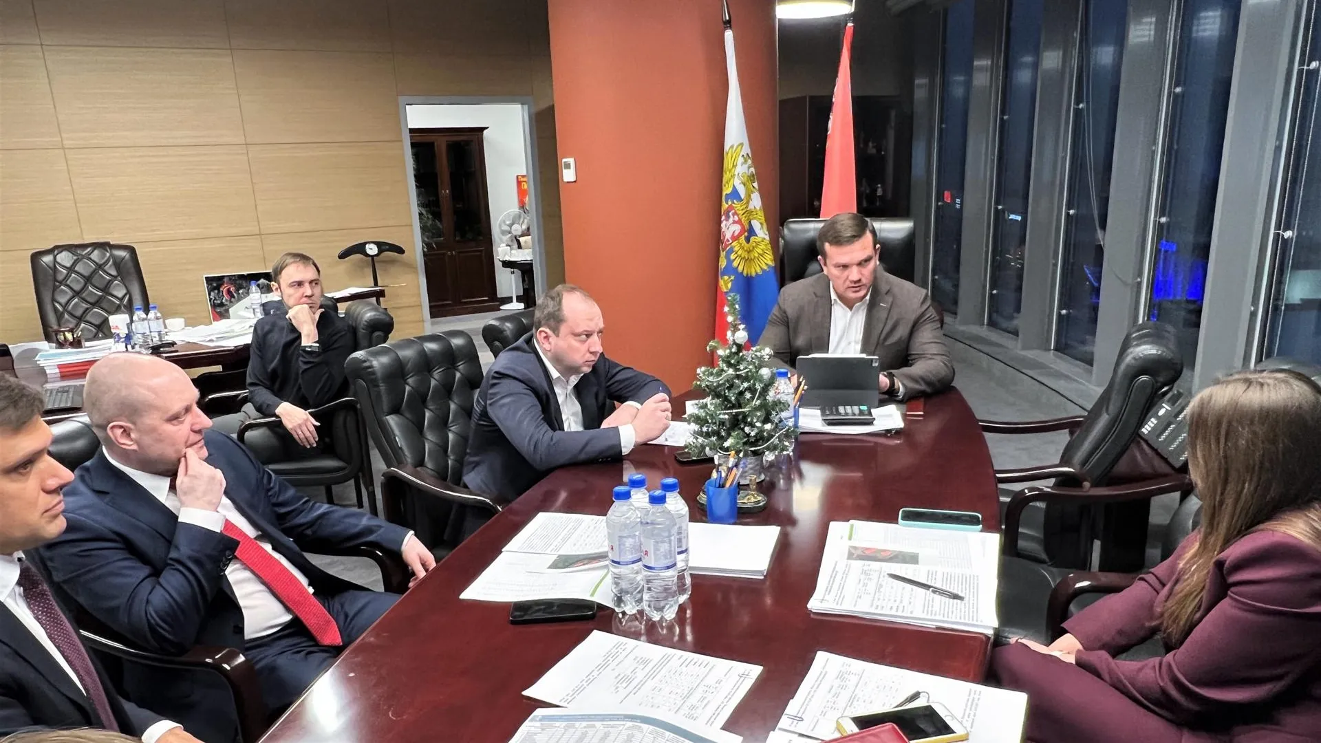 В Минстрое Подмосковья обсудили ускоренное расселение аварийного жилья в двух округах