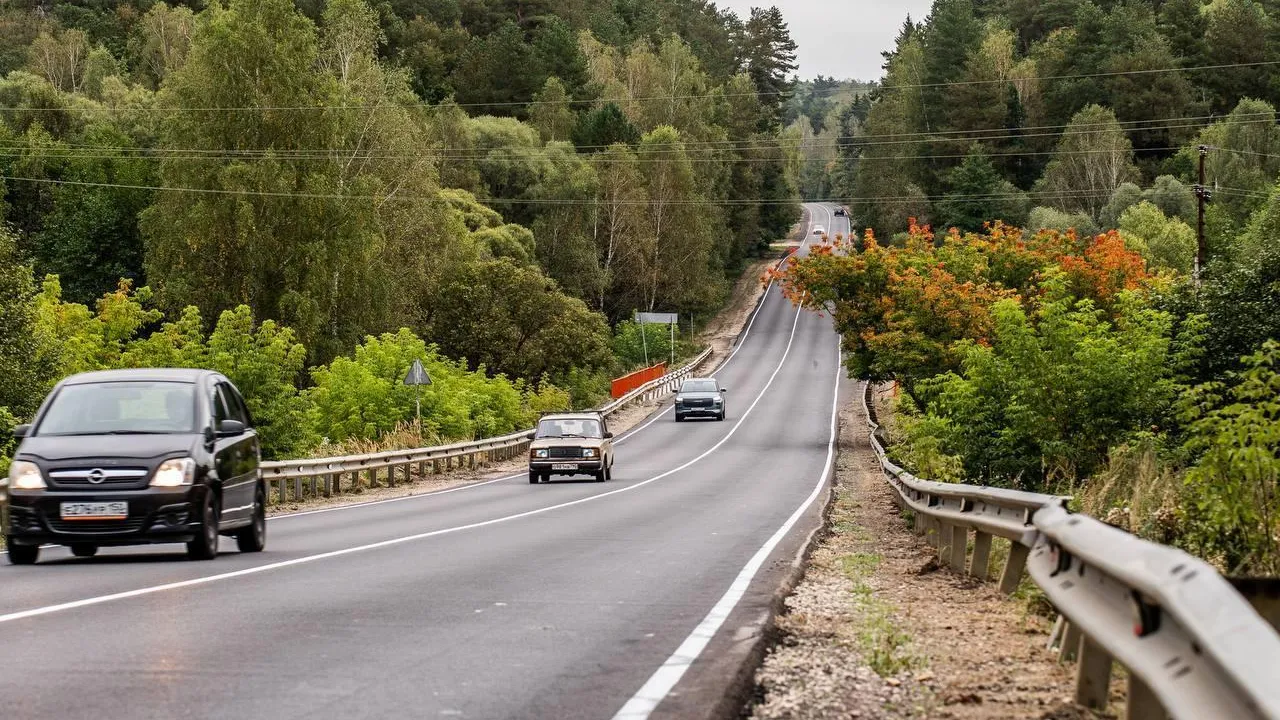 Водителям Подмосковья рассказали, когда лучше поменять резину на авто