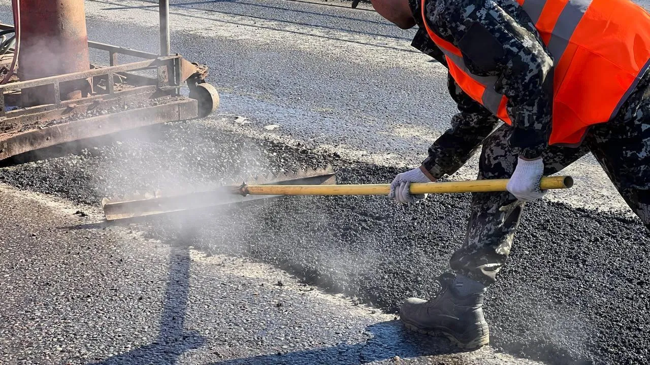 В Волоколамске провели ямочный ремонт на дорогах