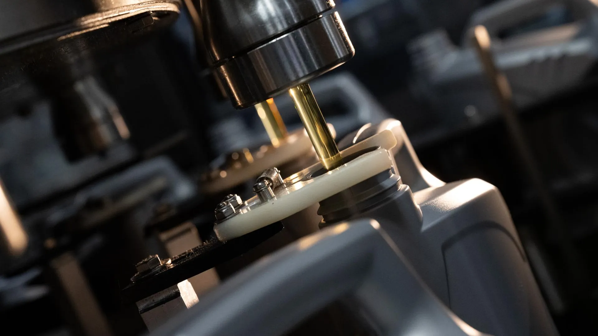 В России разработано синтетическое масло для деревообрабатывающих предприятий