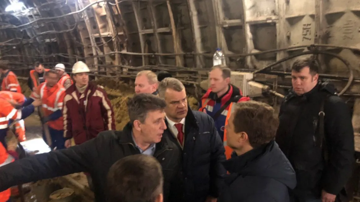 Ликсутов приехал на место подтопления участка «салатовой» ветки метро