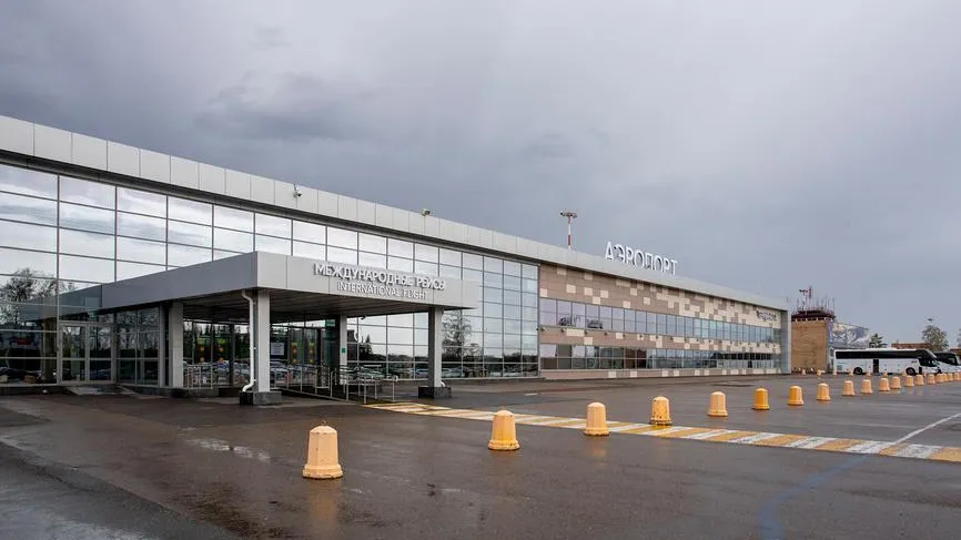 Кореняко: аэропорт Нижнекамска снова закрыли