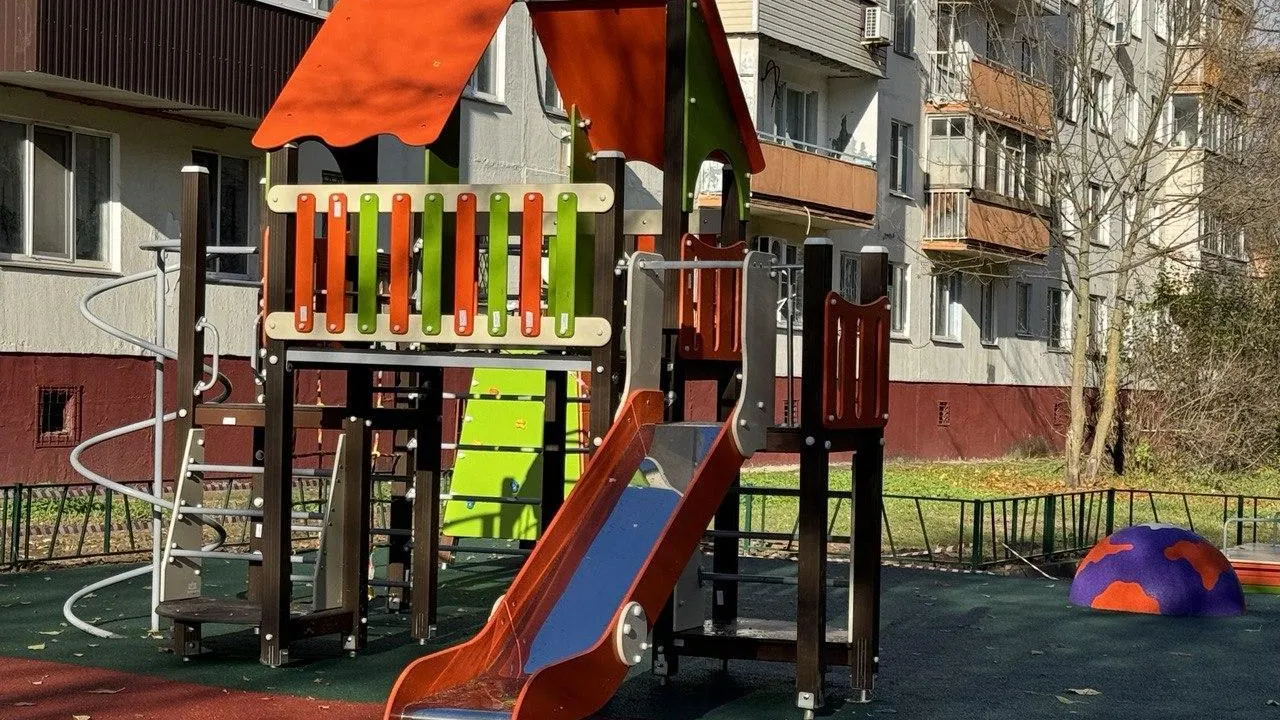 В Можайском округе обновят 12 детских игровых площадок