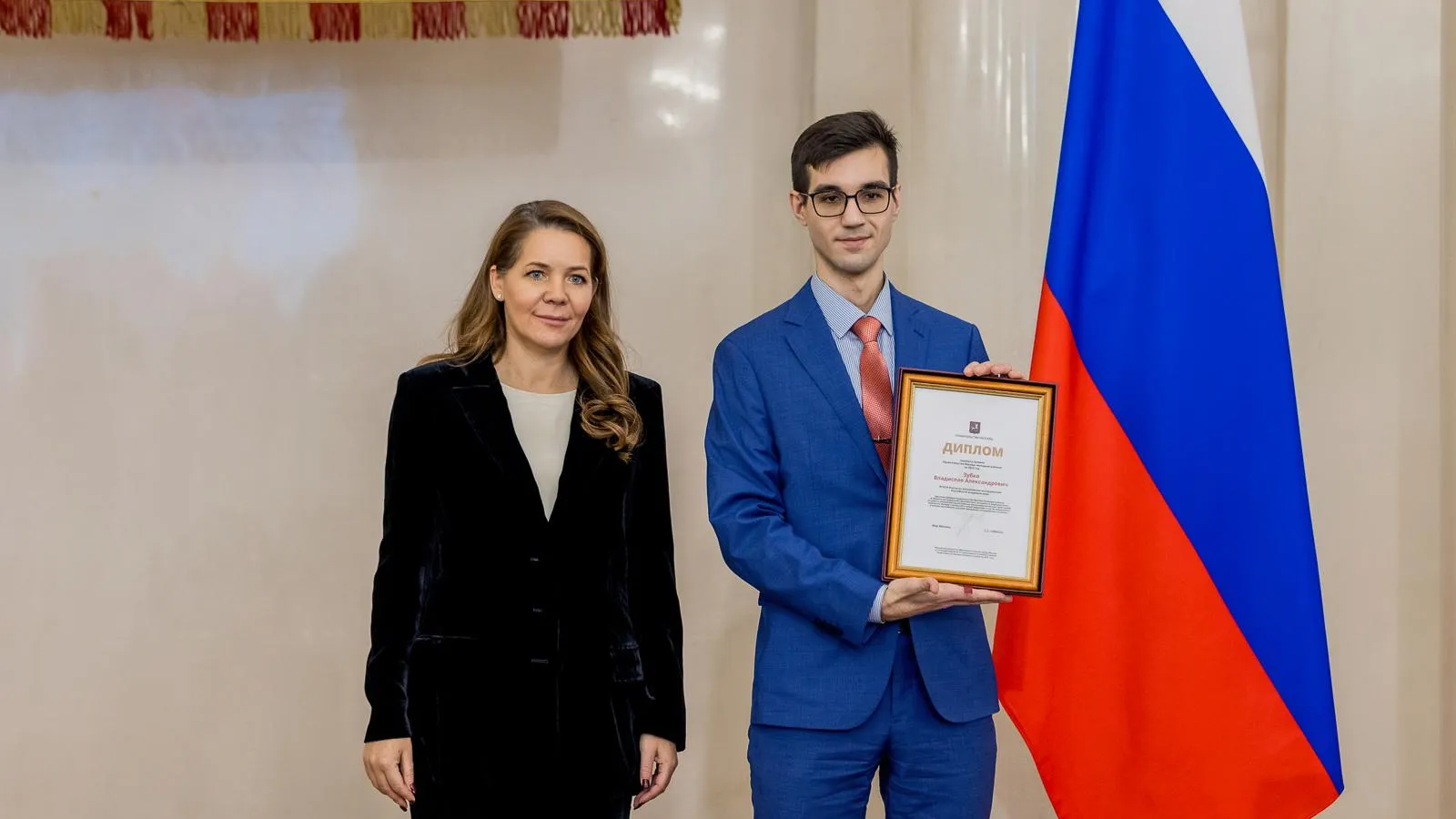 Молодых ученых наградили премиями правительства столицы