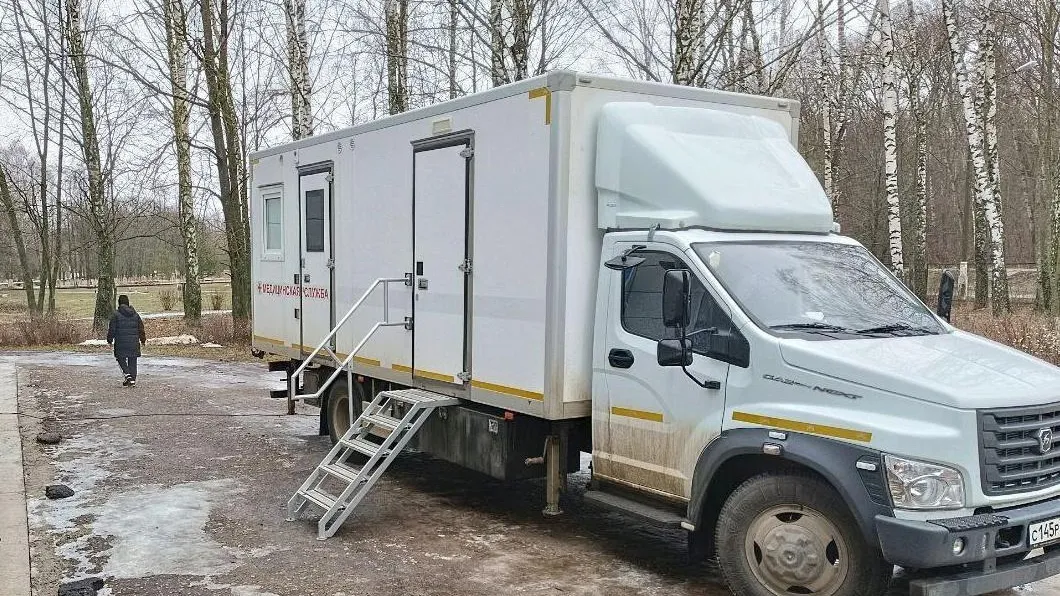 Свыше 30 жителей поселка Богатищево прошли обследование в мобильном флюорографе
