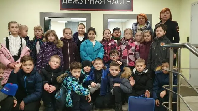 Младшеклассники школы №15 Балашихи узнали об особенностях работы в полиции