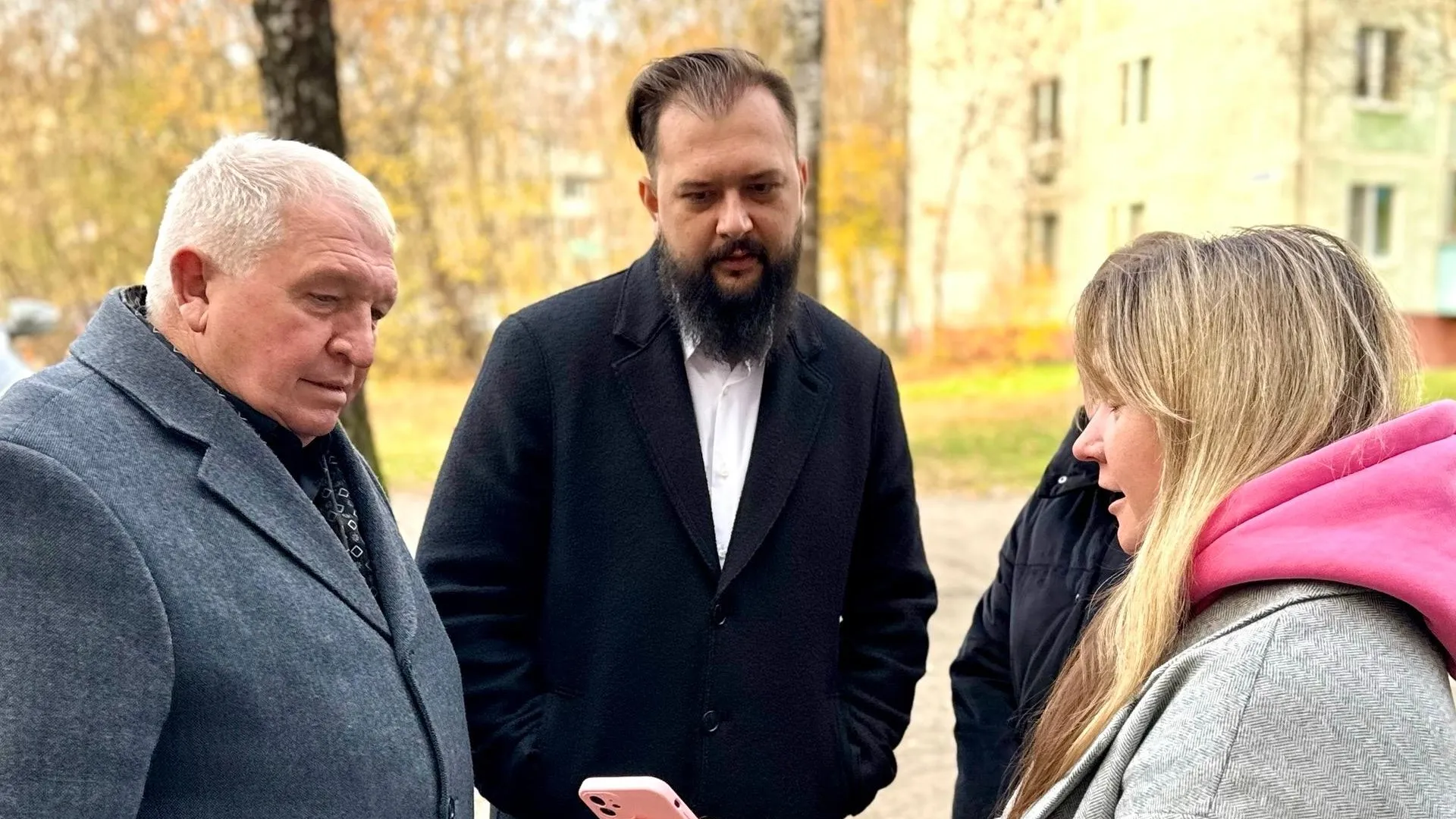 В Наро-Фоминске провели срочные выездные встречи по проблемам двух домов