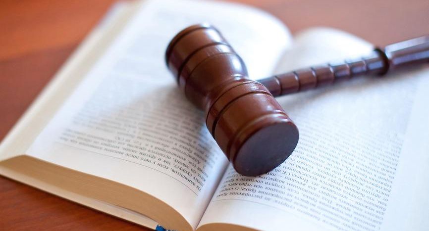 Суд Москвы заочно приговорил экс-главу Межпромбанка Пугачева к 14 годам тюрьмы