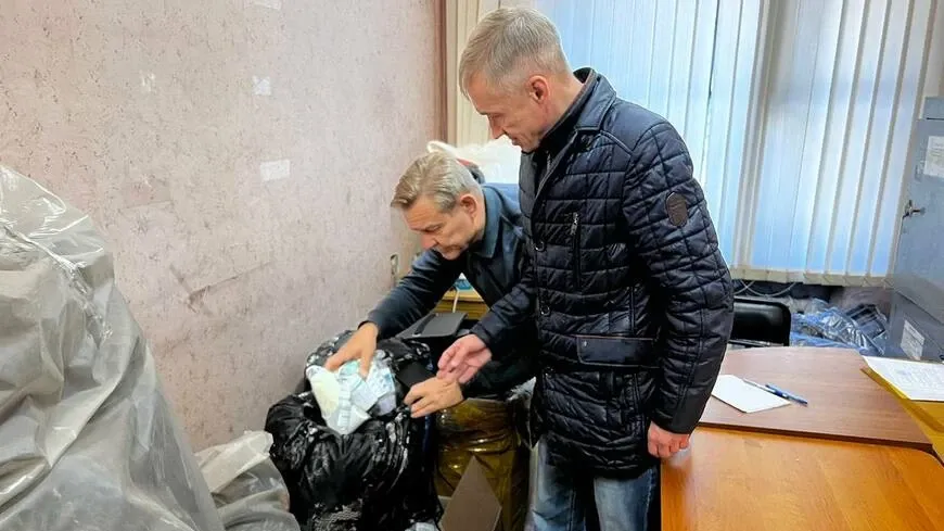 Депутат Люберец передал в военкомат округа вещи для мобилизованных