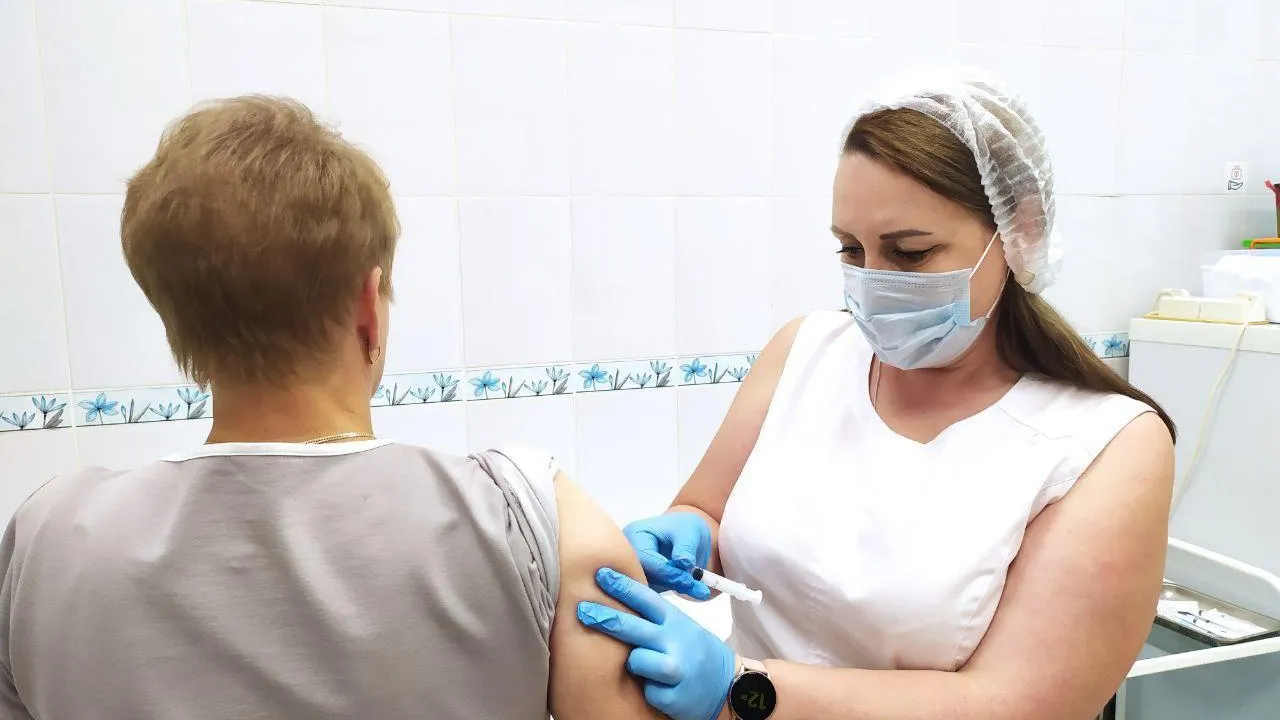 Свыше 28 тыс жителей Можайска вакцинировались от гриппа с начала осени