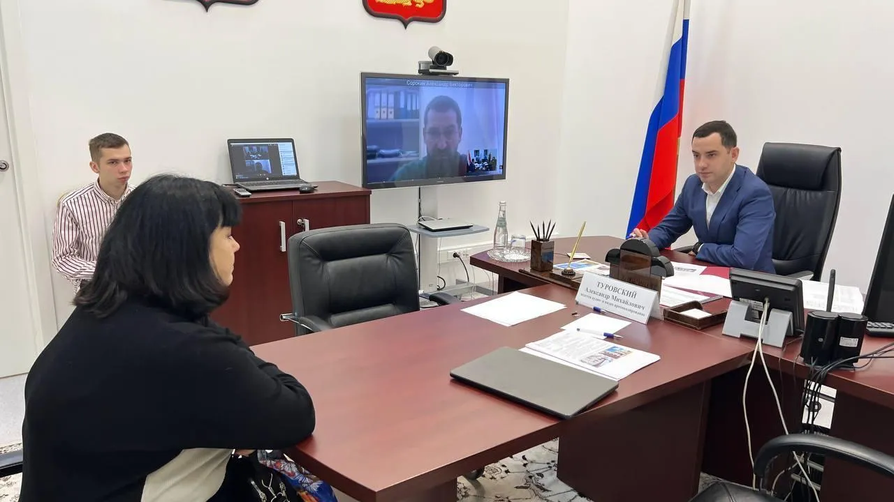 Министр строительного комплекса Подмосковья провел личный прием граждан