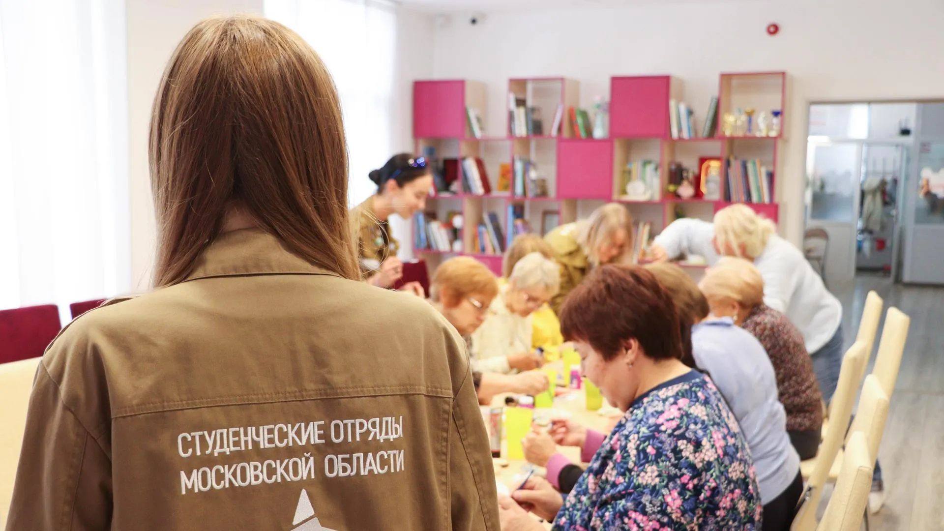 Студенческие отряды Подмосковья расширили День ударного труда серией добрых дел