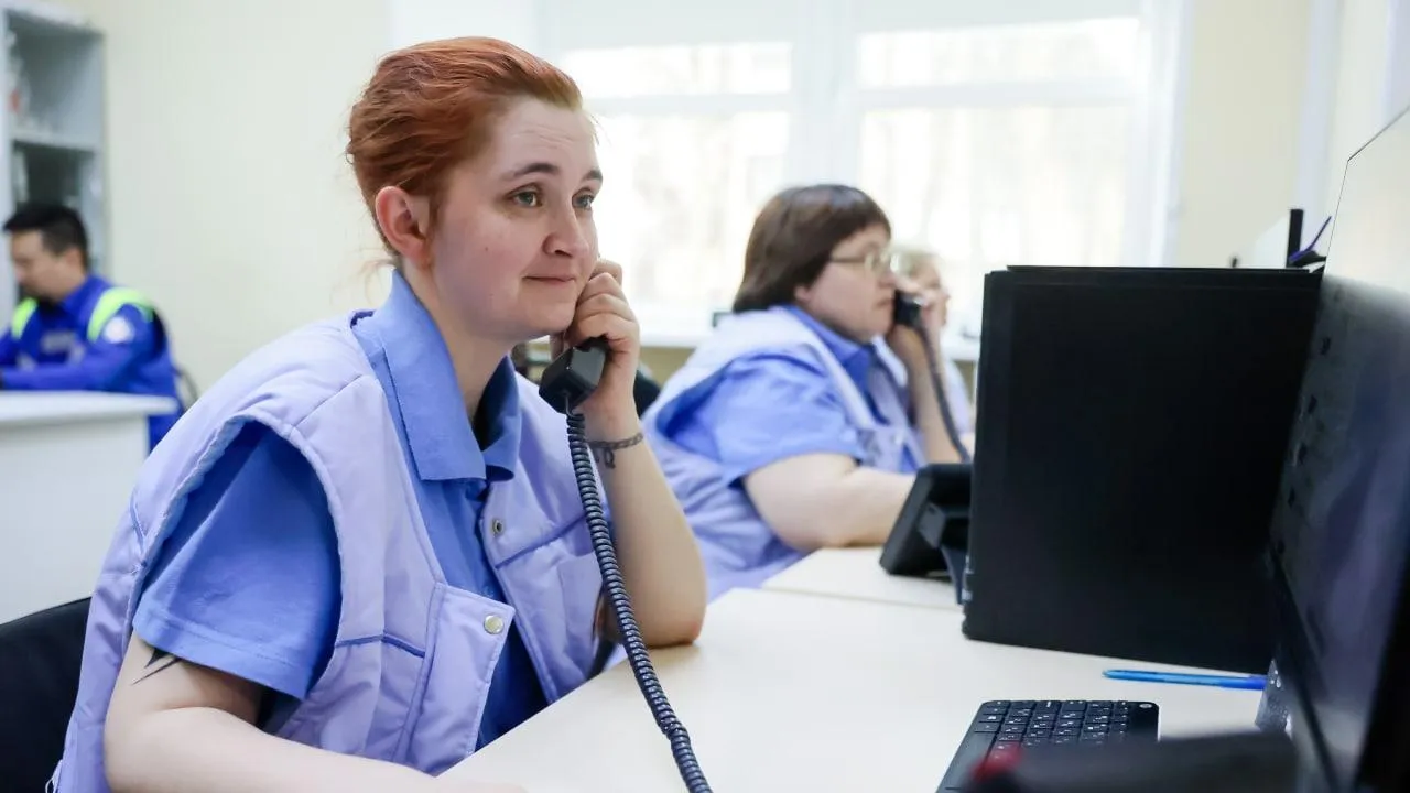 Регистратуры поликлиник Щелкова переведены на единый номер 122