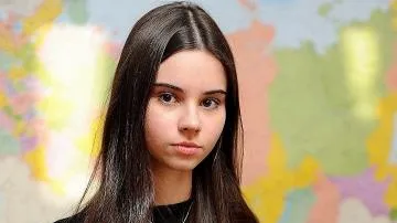 Выпускница из Воскресенска получила 100 баллов на ЕГЭ по обществознанию