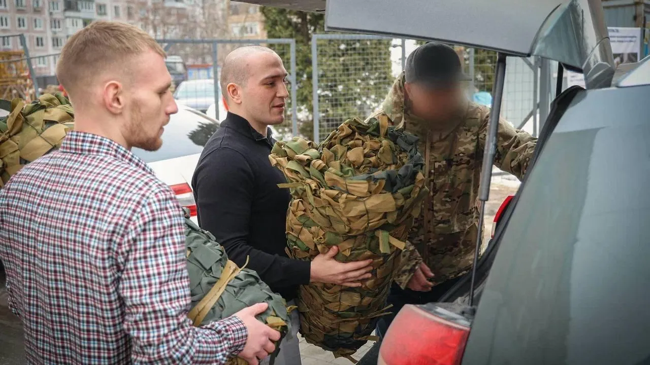 Депутат Госдумы передал медикаменты участнику СВО из Балашихи
