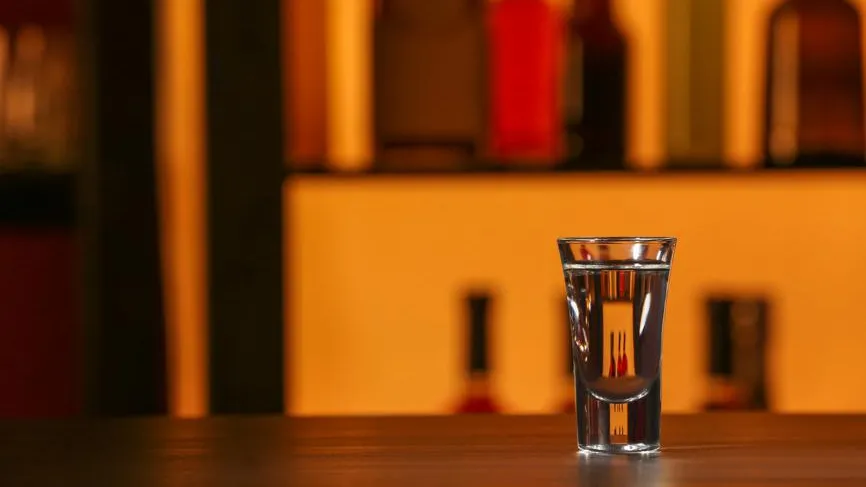 Нарколог предупредил о скрытой опасности корейского алкоголя