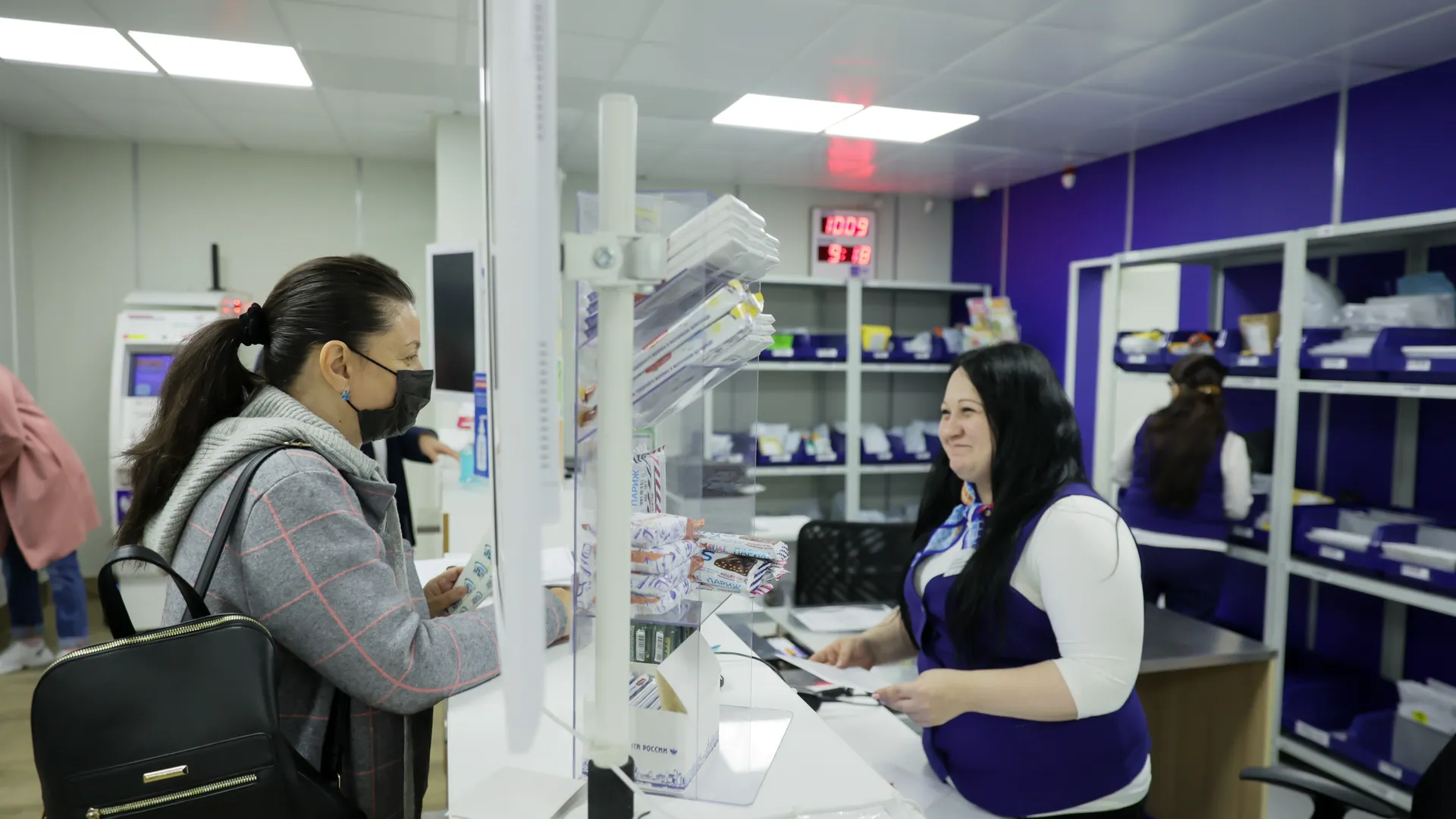 Три почтовых отделения в Подмосковье сменили график работы