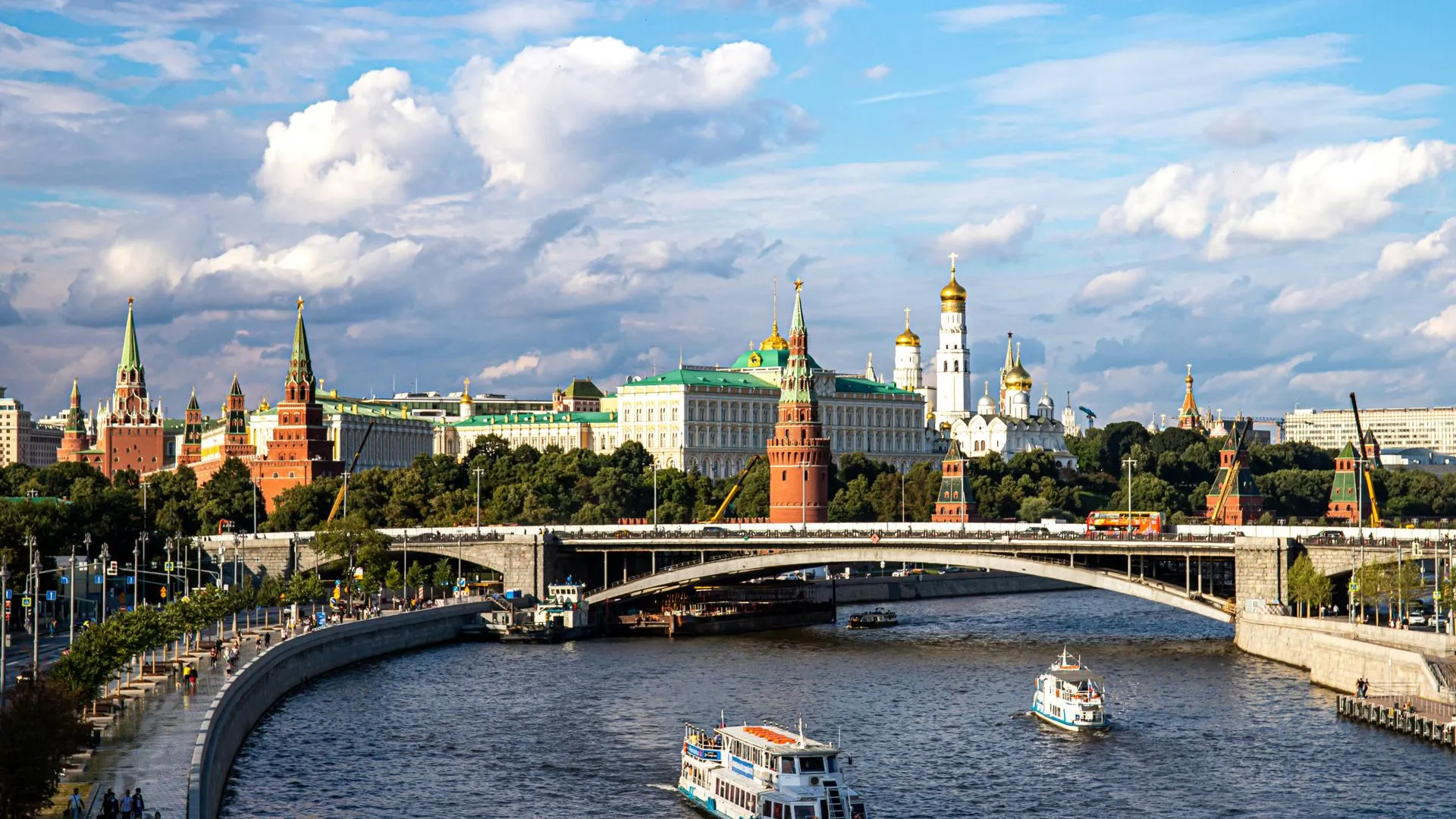 МВФ: экономика России с начала XXI века увеличилась в 8 раз