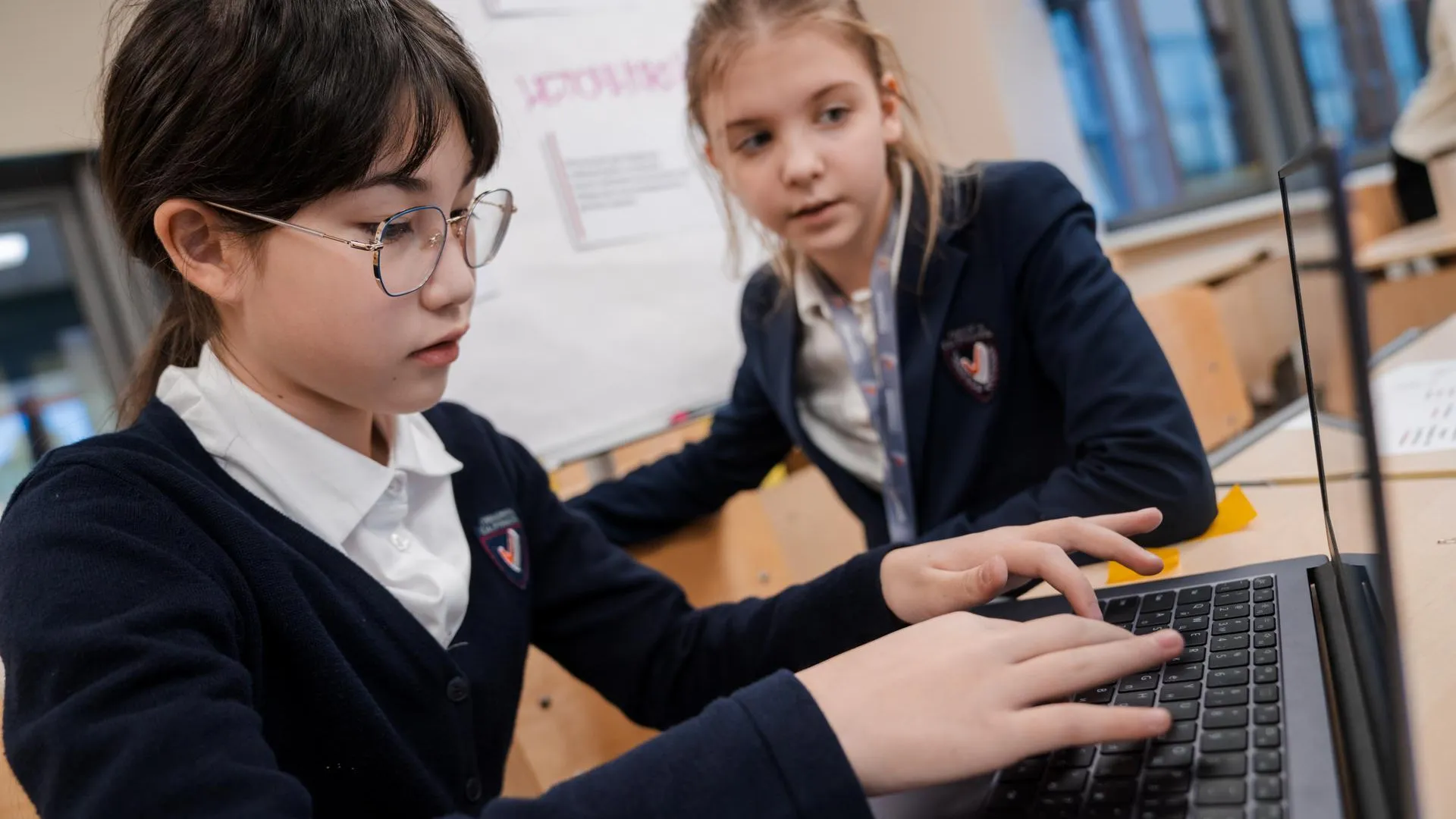 В Подмосковье стартовала регистрация на онлайн-олимпиаду по английскому для школьников