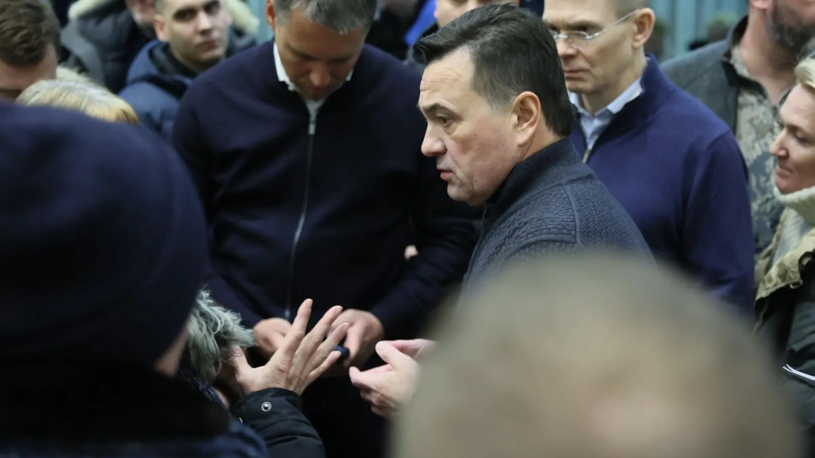 Андрей Воробьев назвал причины отключения отопления в Климовске