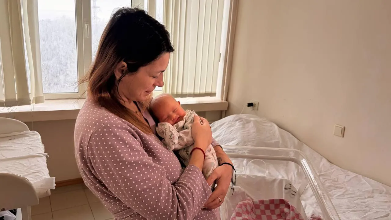 Врачи Солнечногорской больницы помогли женщине стать мамой в шестой раз