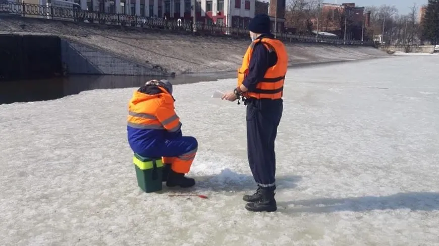 Установившиеся морозы укрепили лед на водоемах Балашихи