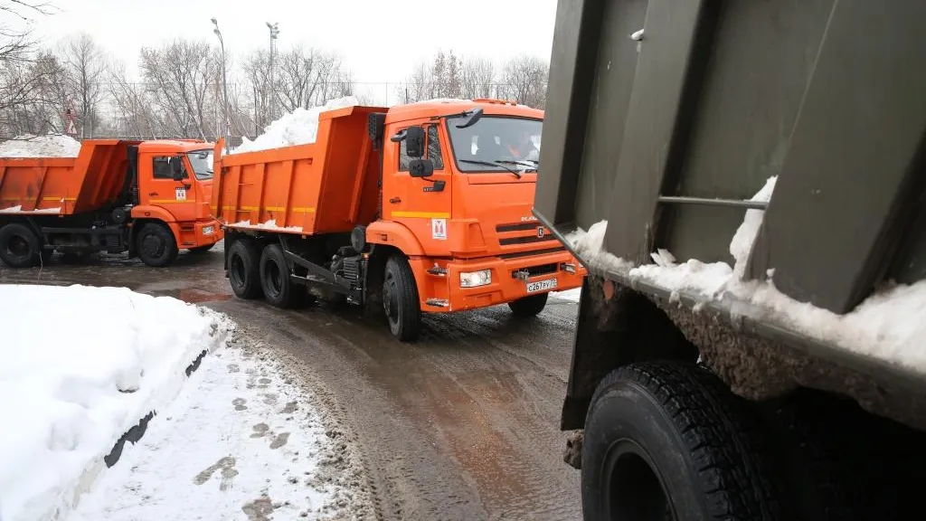 Свыше 3 тыс кубометров снега убрали в Серпухове с начала зимы благодаря Госадмтехнадзору