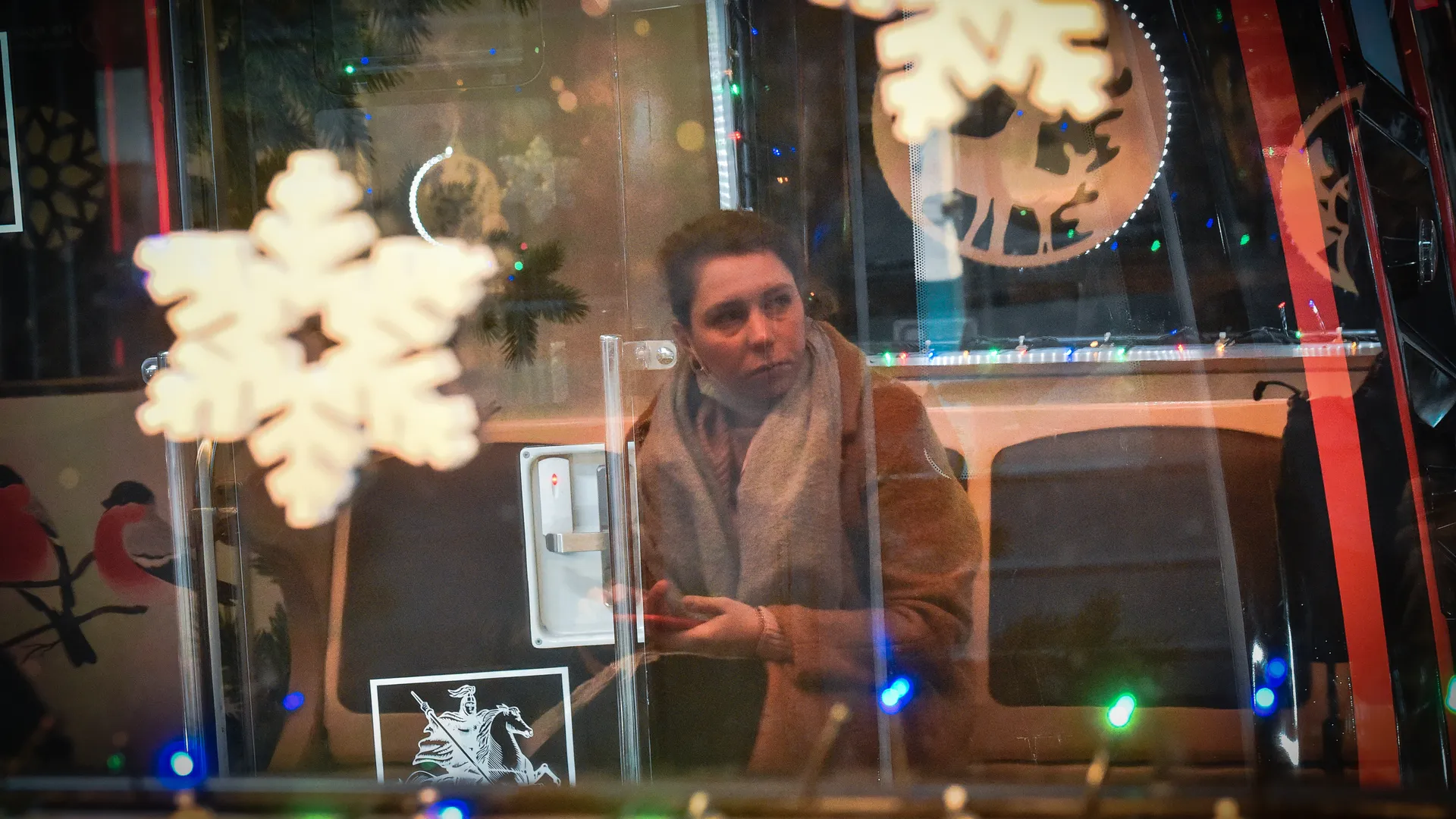 Метро Москвы и МЦК будут работать всю новогоднюю ночь бесплатно