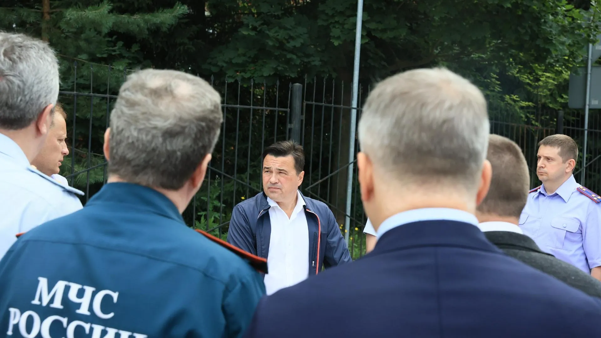 Губернатор: стекла в поврежденных домах Сергиева Посада восстановят к 1 сентября