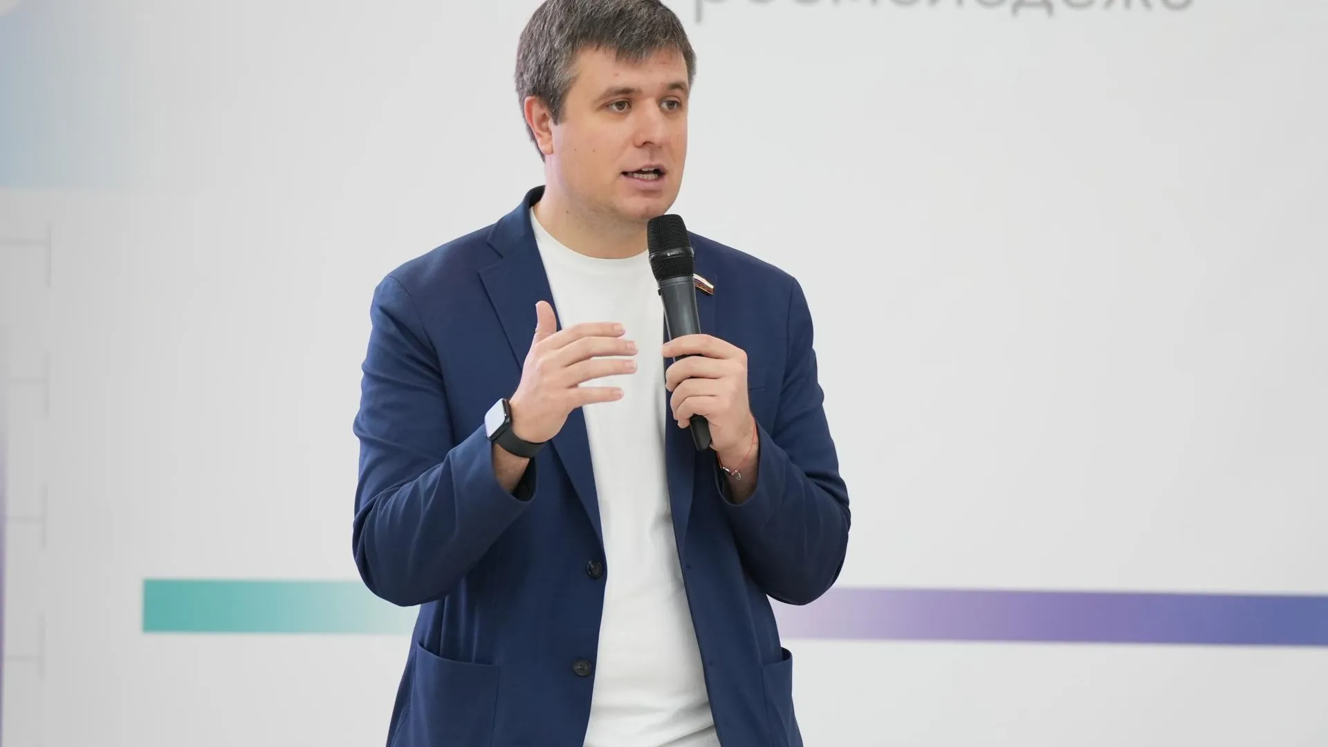 Толмачев рассказал, какие мероприятия посетили участники премии «Герой нашего времени»
