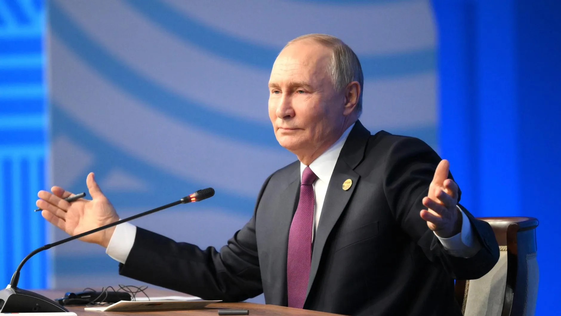 Путин поздравил главу Казахстана Токаева с Днем республики