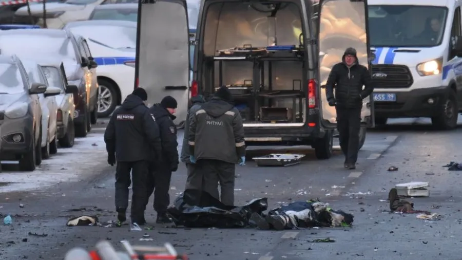 «Мечтали служить»: близкие рассказали об убитых взрывом молодых полицейских