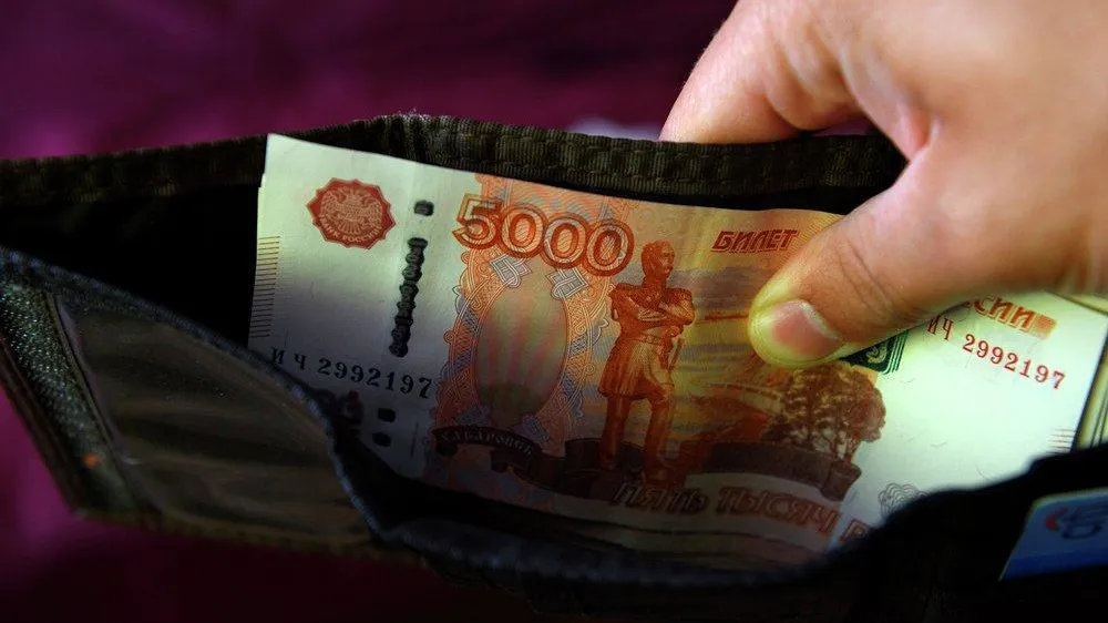 Среднемесячная зарплата работников в Подмосковье увеличилась на 8,8%